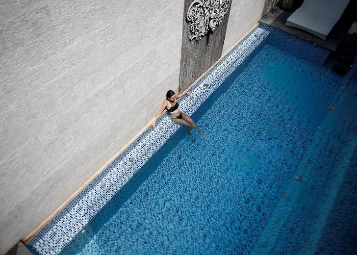 Villa Sandhya Echo *